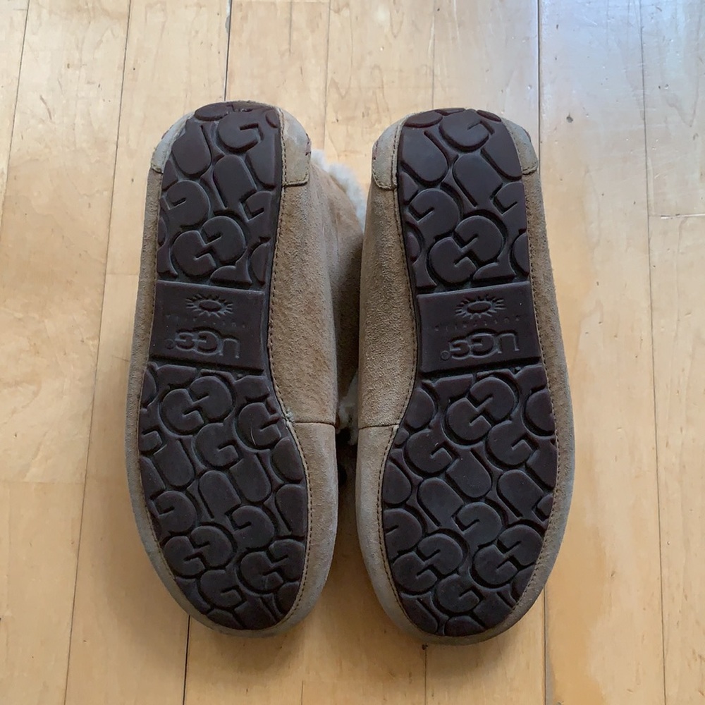 Ugg Moccasins - Picture 6 of 6